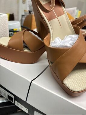 Dolce Vita Cognac Brown Platform Sandals with Crossover Straps #30